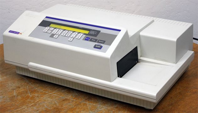 Molecular Devices SpectraMax 190 Microplate Spectrophotometer  