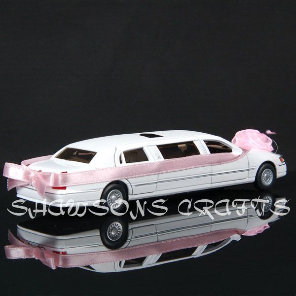 DIECAST 1/38 PULL BACK FORD LIMOUSINE WEDDING CAR  