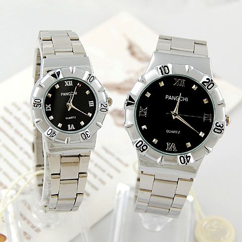 Size for woman Inner dial diameter1.9cm Case diameter 2.8cm Total 