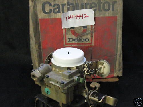 NOS 1974 Buick V8 455&350e carburetor 7044442  