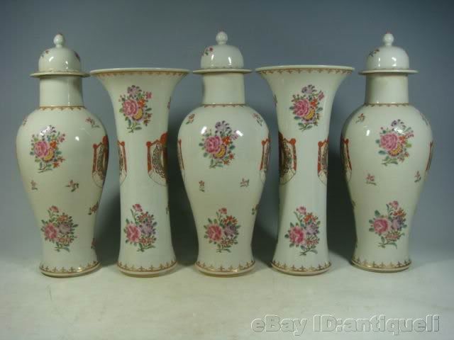 beautiful chinese export armorial porcelain 5 vases  