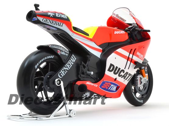   DUCATI DESMOSEDICI GP 11 VALENTINO ROSSI DIECAST MOTORCYCLE #46  