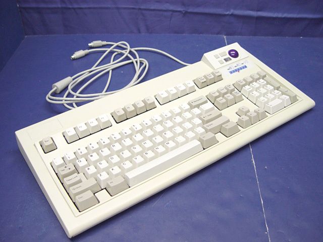 Unicomp On The Ball Keyboard/Trackball PS/2 Model M UNI0476  