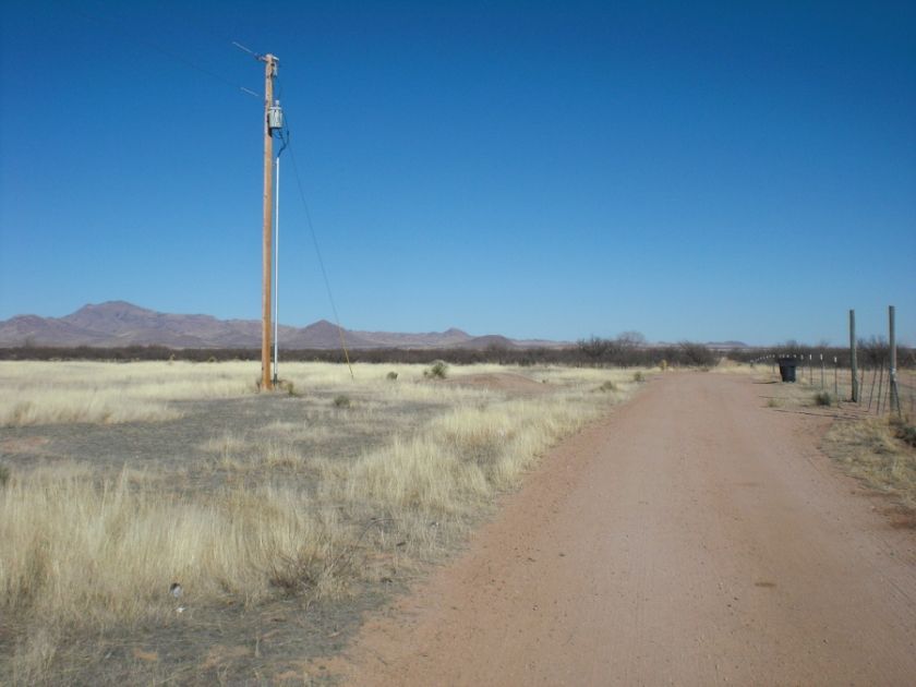 SOUTHERN ARIZONA~PREMIUM 2.45 AC~WILLCOX~POWER AT LOT~VINEYARDS 