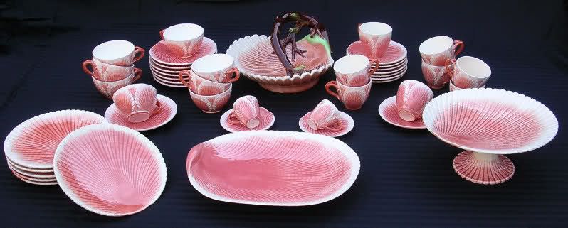 RARE PINK SHELL MAJOLICA PLATTER SARREGUEMINES C 1880  