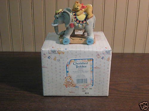 CHERISHED TEDDIES P. HILLMAN TRUNK FULL OF BEAR HUGS  