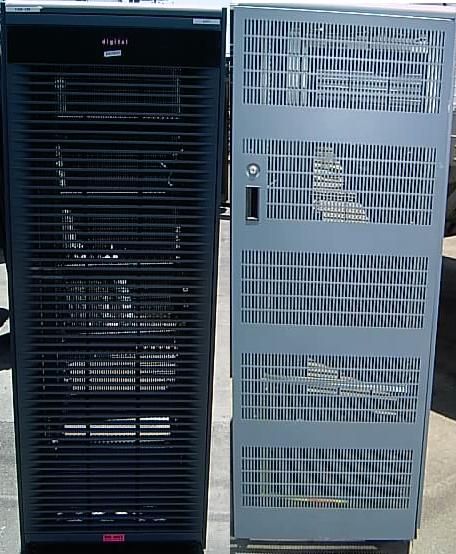 DIGITAL HP 36U 19 RACK SERVER CABINET WHEELS DOOR SIDE  