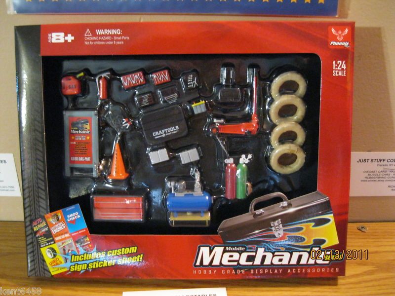 Garage Diorama Accessory Set   Mobile Mechanic Series  