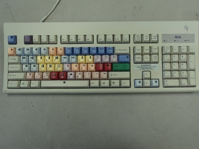 AVID COLORED VIDEO EDITING KEYBOARD SKR 2233 PS/2  