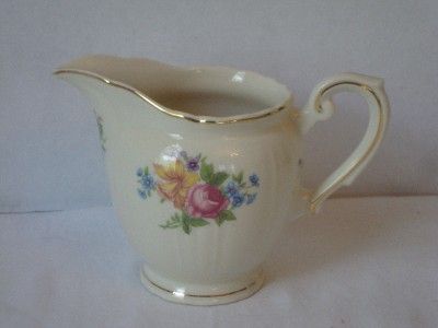 Syracuse China Santa Rosa Federal Shape Creamer  