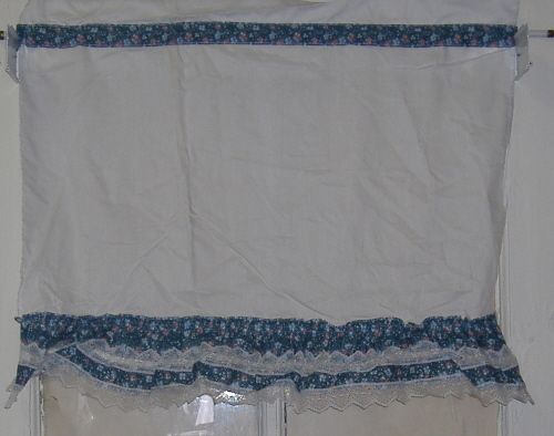 Blue Ruffled Cotton Curtain panel 28 x 24 Lot B019A  