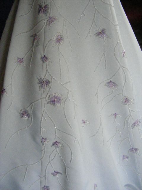 Ivory + lilac embroidered wedding dress 8 10 12 white  