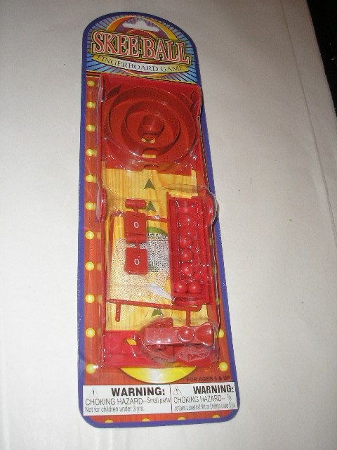 Plastic SKEEBALL SKEE BALL Fingerboard Game NEW SEALED  