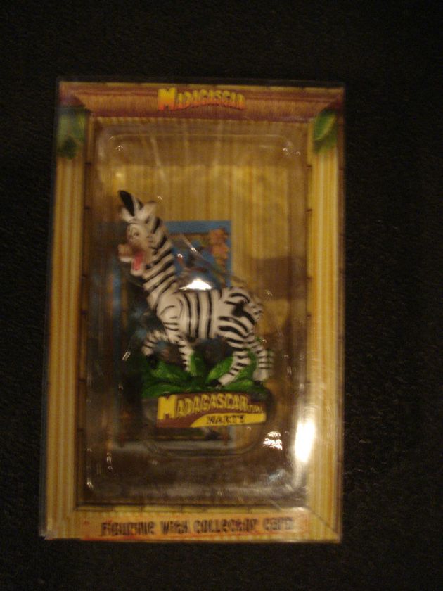 MADAGASCAR FIGURE FIGURINE W/COLLECTOR CARD MARTY  