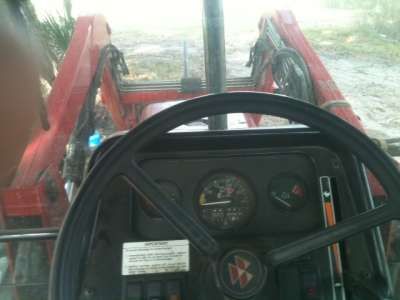 2005 Massey Ferguson Tractor 492 4WD, 3500 hours  