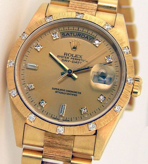 ROLEX   Mens 18kt Gold Day Date President   Bark Finish   Champagne 