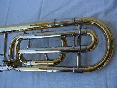 BACH 42B STRADIVARIUS SERIES TROMBONE    IN CONTINENTAL 