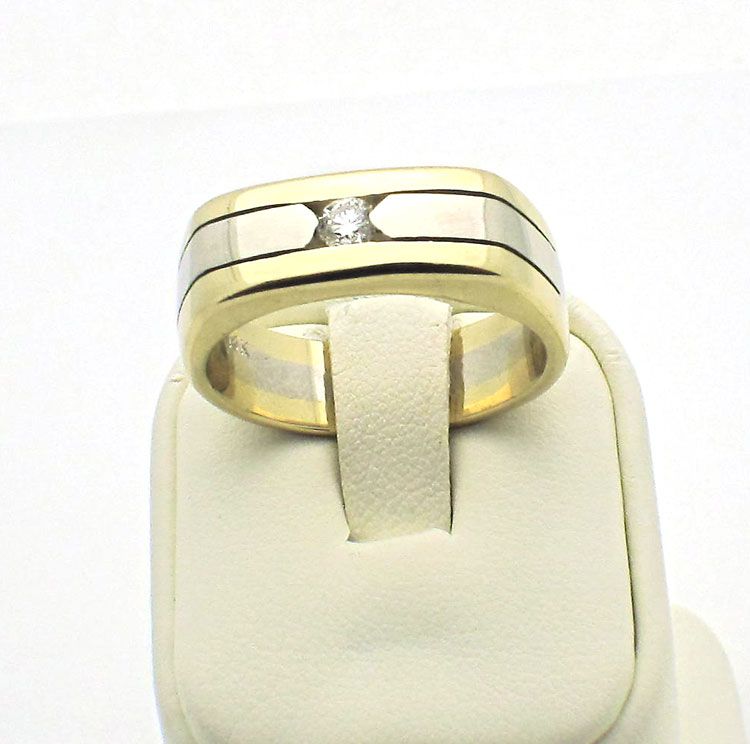   and Yellow Gold Diamond Mens Ring Band 12.2 grams size 10  