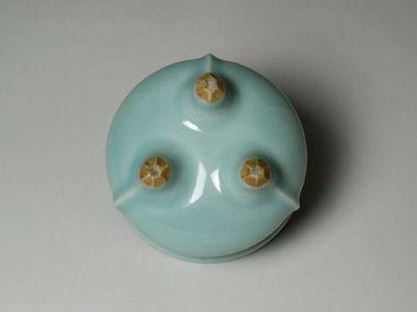 Japanese SEIJI KORO celadon incense lamp Keizan Kato  