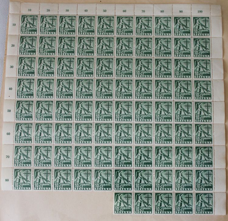 Lithuania, 1940, SC 318, MNH, block of 85, some faults. LB153  