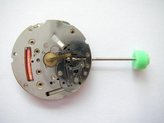 ISA 389 (11H) wrist watch movement N.O.S. running  