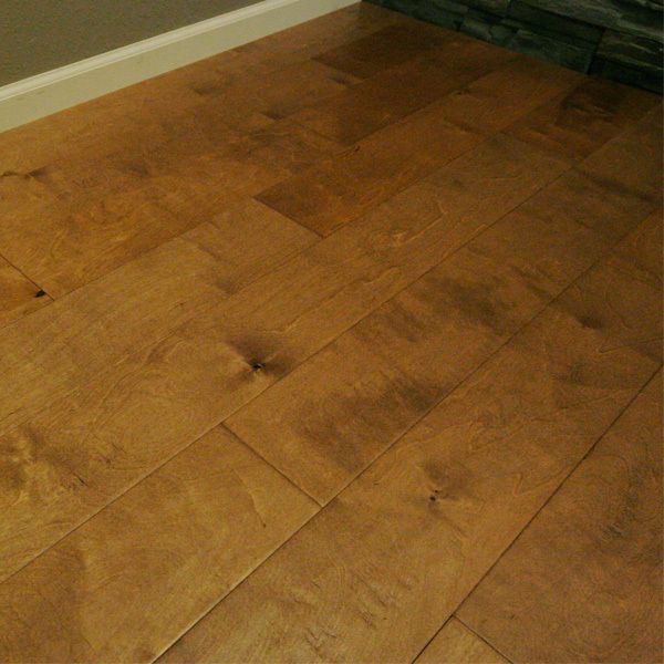 Hand Scraped Birch Hardwood Flooring Engineered wood  