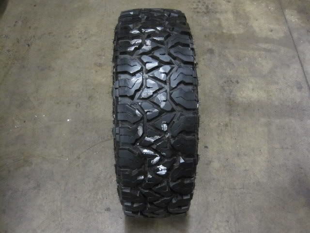 ONE FIERCE ATTITUDE H/T LT 265/70/17 TIRE (WC0841)  