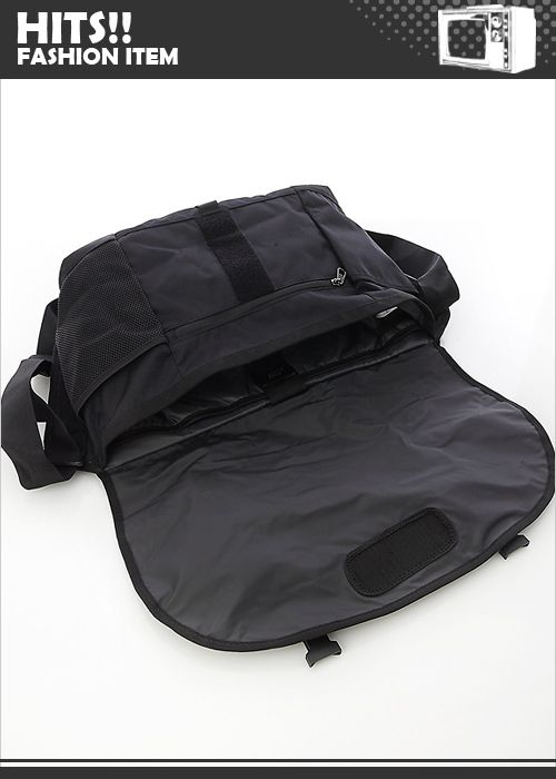 BN Nike Cascade Messenger Bag Black  