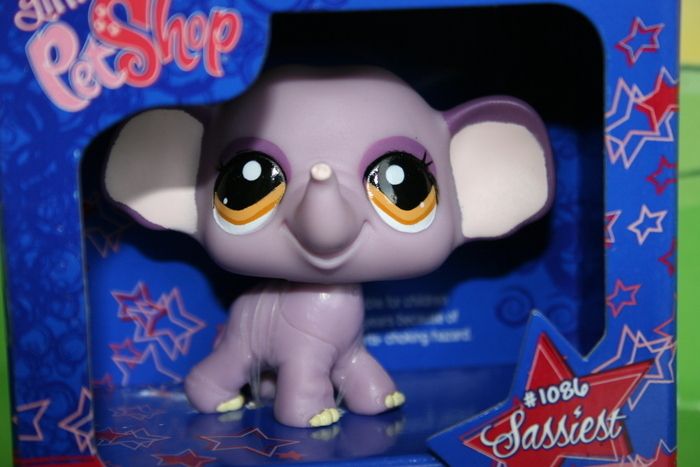 NEW LIMITED EDITION LITTLEST PET SHOP ELEPHANT #1086  