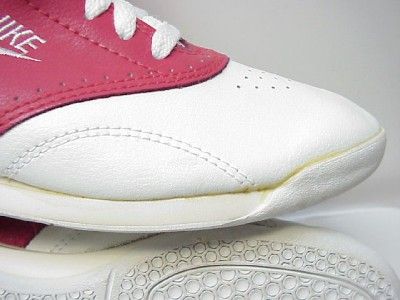   88 NIKE SPIRIT Cheerlead Saddle Shoes White & Red Sneakers 10  