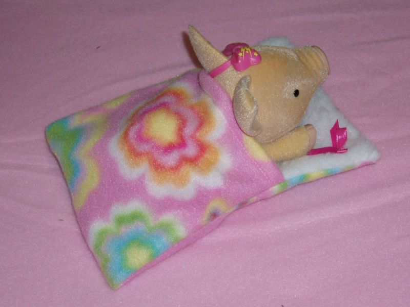 PIGGY Sleeping bag & attached pillow fit TEACUP PIGGIES  