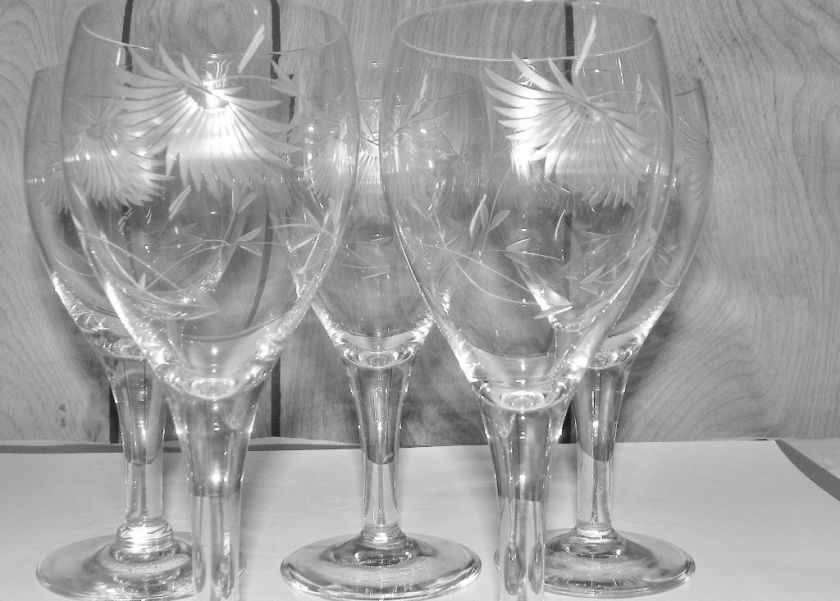 VINTAGE OLD CRYSTAL WATER WINE GLASSES SET OF 5 # 94  