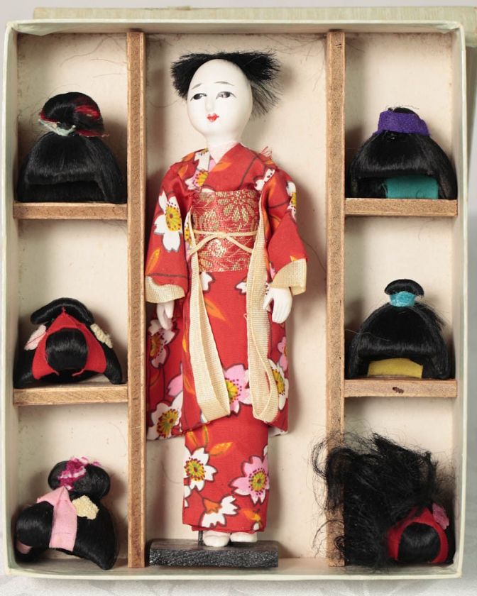 VINTAGE JAPANESE DOLL WITH 6 INTERCHANGEABLE WIGS   LUCKY DOLL  