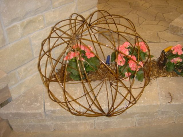 Wrought Iron Balls   Spheres yard art decorative iron  